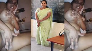 Tamil Mallu Teacher Mom Cheating Sex With Lover